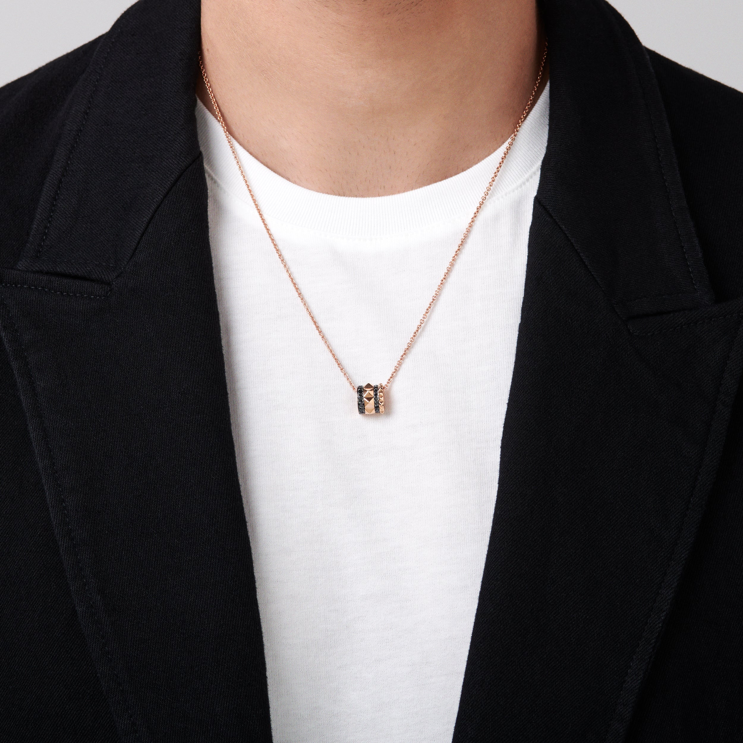R.08® Icon Necklace Black Diamonds | 18K Rose Gold - Image 3